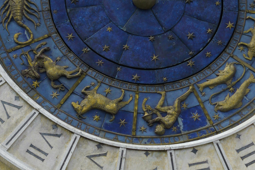 Discovering the Synergy Between Pyrite and Aquarius Characteristics